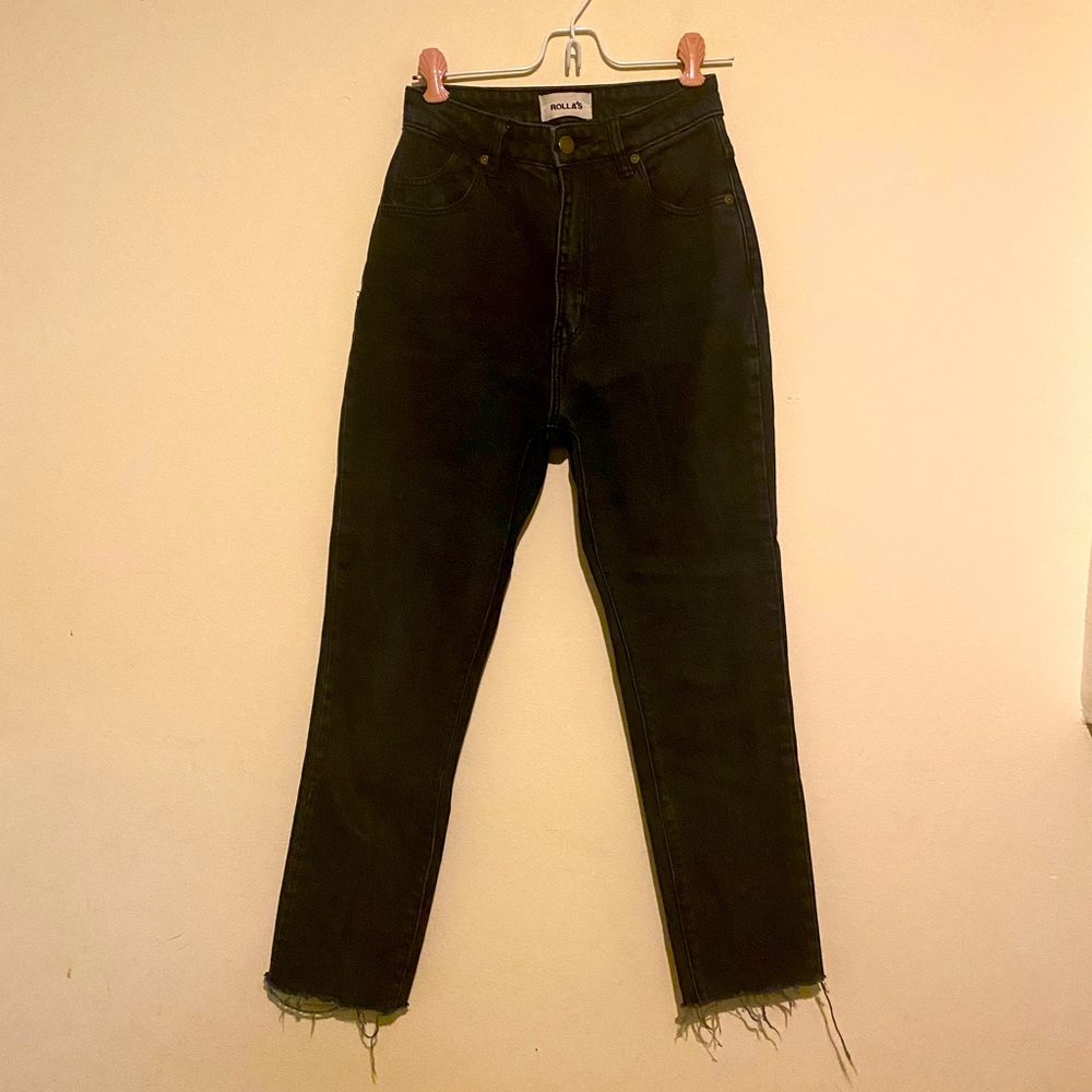 Rolla’s High Rise Jeans in Black, size 25
